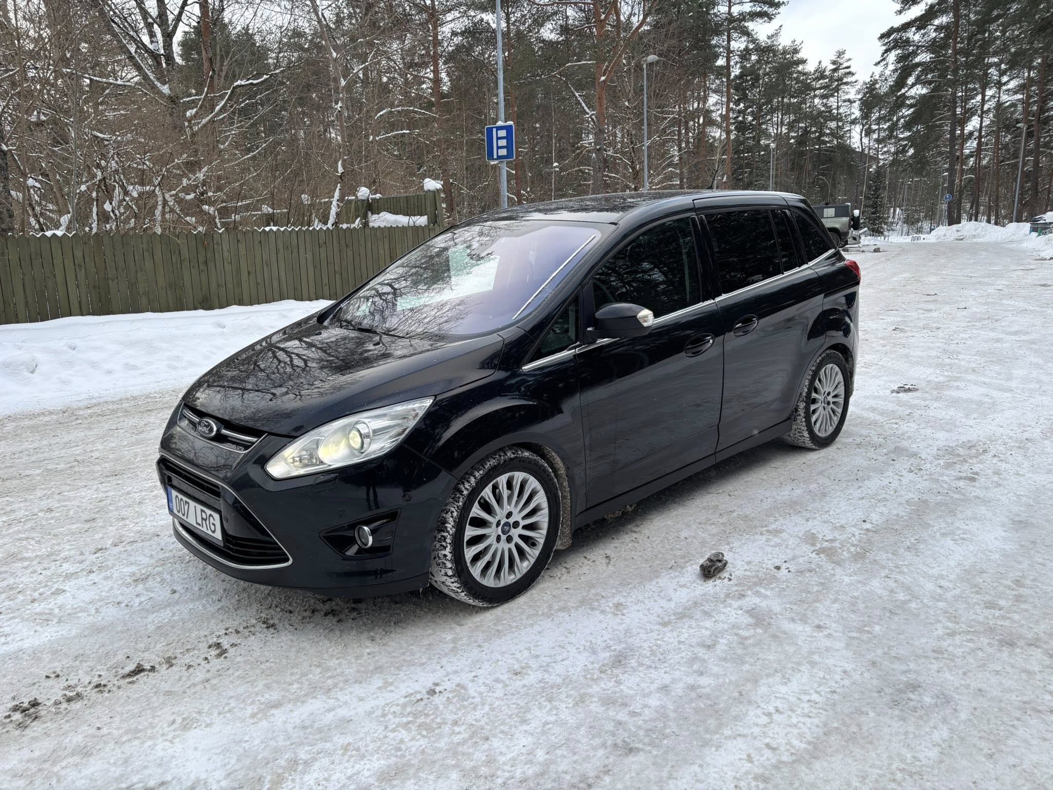 Ford Grand c-max Turoteg 2.0 120kw Titanium